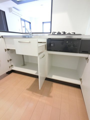 Riria本千葉弐番館の収納