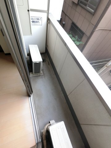 Riria本千葉弐番館のバルコニー