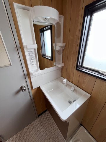 【独立洗面台】