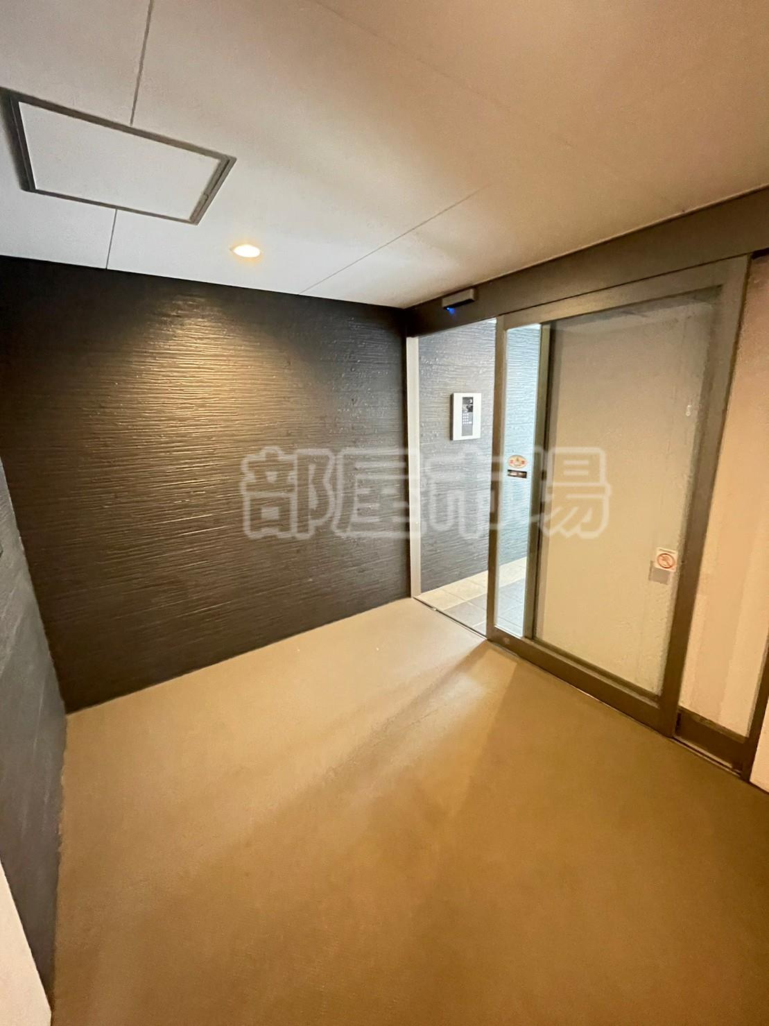 ラヴィエント三ノ輪パークサイドのロビー