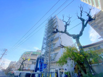 クリスタルビルの画像