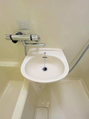 【洗面所】 | クリスタルビル