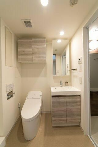 プラウドフラット菊川のトイレ