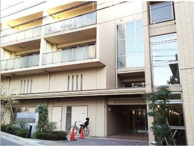 【エントランス】