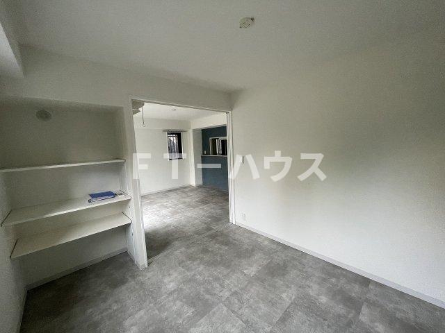 Ｍａｋｕｈａｒｉ７４３の寝室