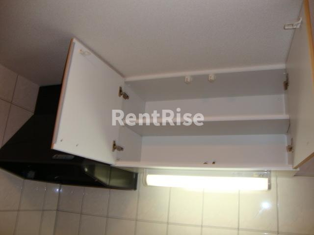 グレースのキッチン|キッチン上部収納