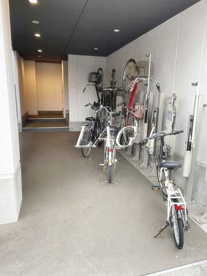 【その他共用部分】 | プレシャス南与野 | 駐輪場です。