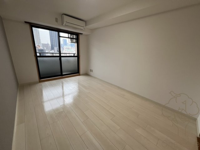 ブルグリンコート梅田北の寝室