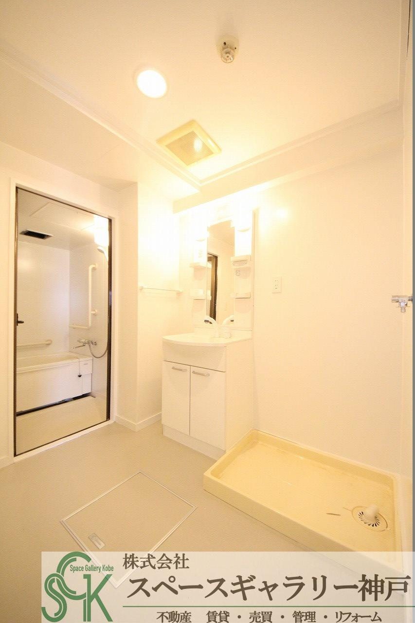 入江第二の洗面所|※お部屋により仕様が異なる場合があります※