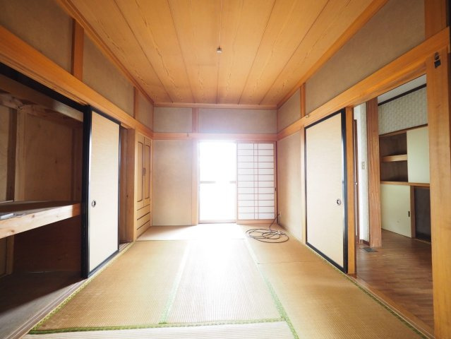 【和室】 | 【中古戸建住宅】美郷町六郷字馬場 六郷小学校550ｍ5LDK電動シャッタービルトイン車庫あり