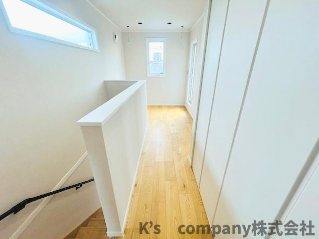 茅ヶ崎市本村1丁目　新築戸建のその他|2階の階段ホール☆