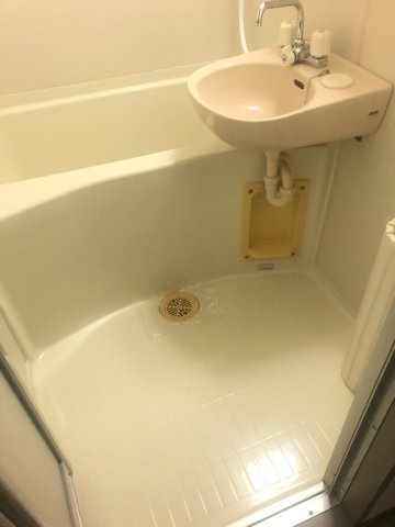 マルショウ15ビルの浴室