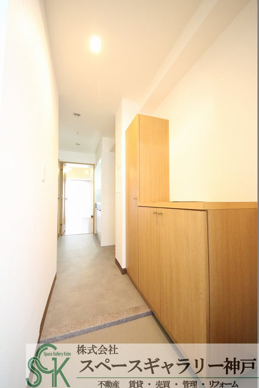 神戸アスタカレッジハイツの玄関|※お部屋により仕様が異なる可能性があります。