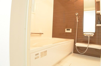 【浴室】 | さいたま市浦和区駒場１丁目（全５棟） | 【3号棟】一日の疲れを癒してくれるバスルーム♪足を延ばしてゆったりとお寛ぎください！