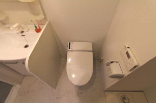 プライムアーバン中目黒のトイレ