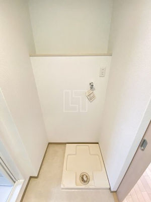 【洋室】 | コンフォート大阪天満宮 | コンフォート大阪天満宮　洗濯機置き場