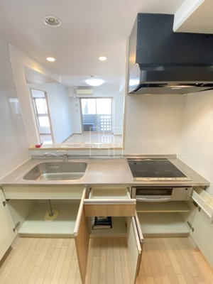 【キッチン】 | コンフォート大阪天満宮 | コンフォート大阪天満宮　キッチン