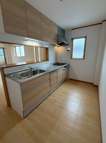 船堂町1丁　戸建のキッチン