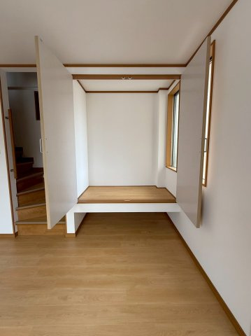 船堂町1丁　戸建の収納