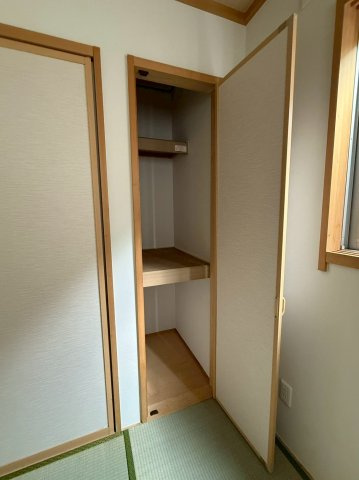 船堂町1丁　戸建の収納