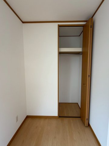 船堂町1丁　戸建の収納