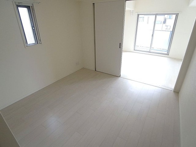 【内装】 | エクセレンス藤井 | 人気の高いオールフローリングタイプで掃除がしやすいです