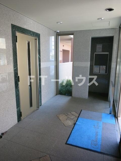 シャルマン・コートのロビー