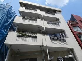 シャレー南台の外観