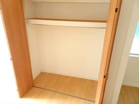 シャレー南台の収納