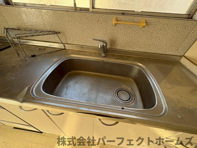 養父丘2丁目戸建のキッチン|キッチンでお料理をお楽しみください