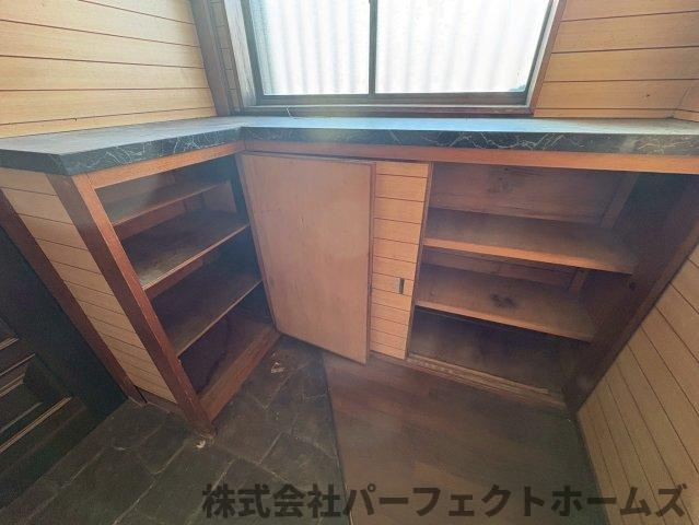 養父丘2丁目戸建の収納|大きなものも収納できそうです