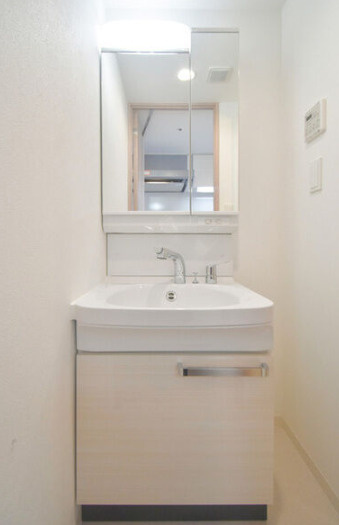 【独立洗面台】 | ●アドバンス大阪ストーリア