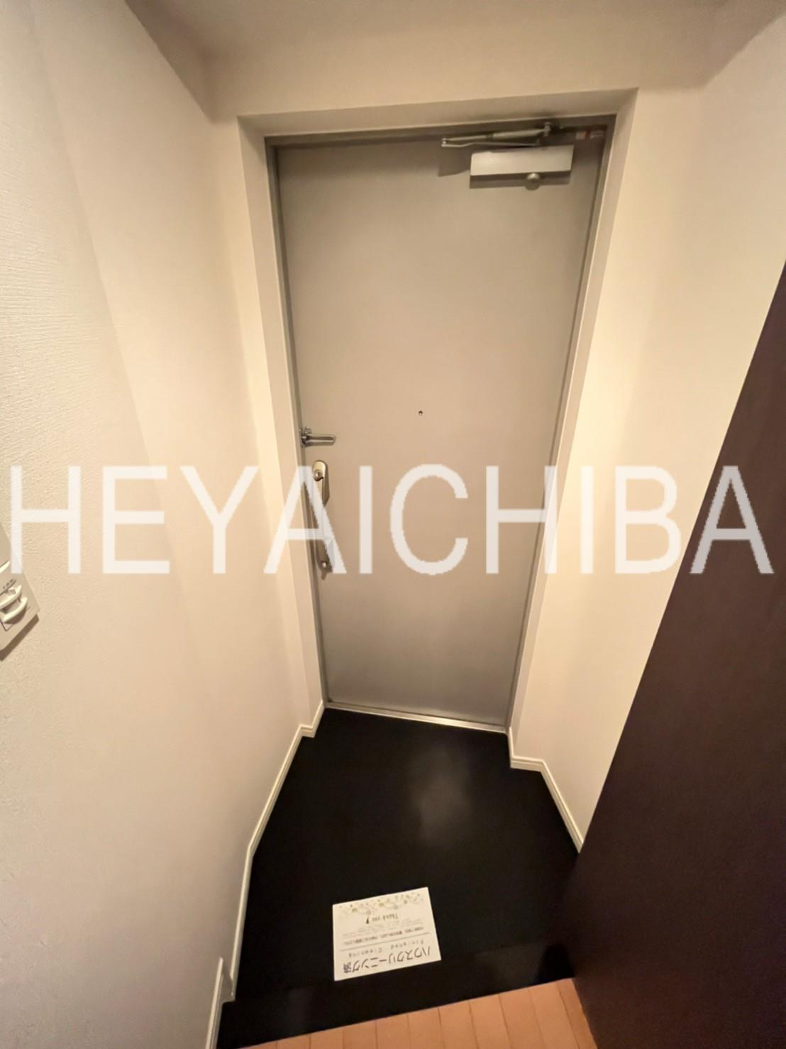 グランティアラ東京EASTの玄関