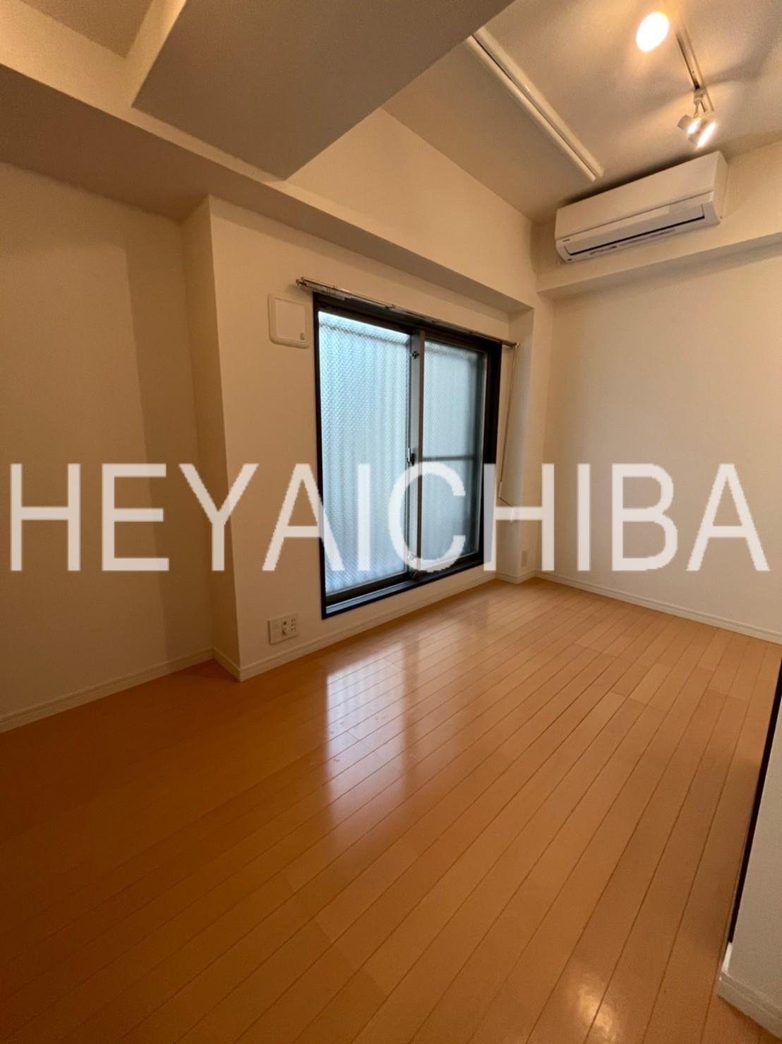 グランティアラ東京EASTの居間・リビング