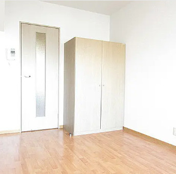 エルフレア立川の居間・リビング