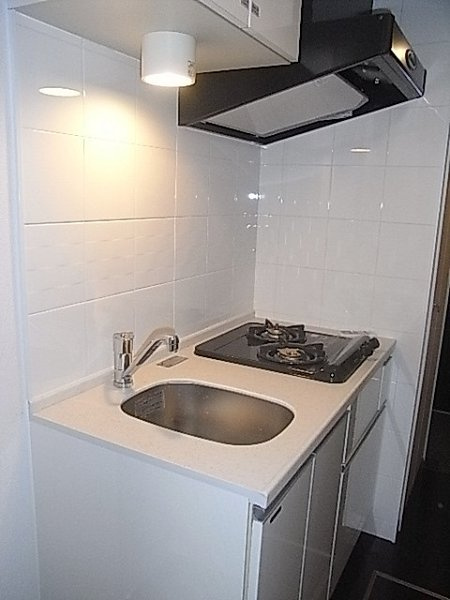 新品家具付きマンション関町北16(KaGood東京)のキッチン