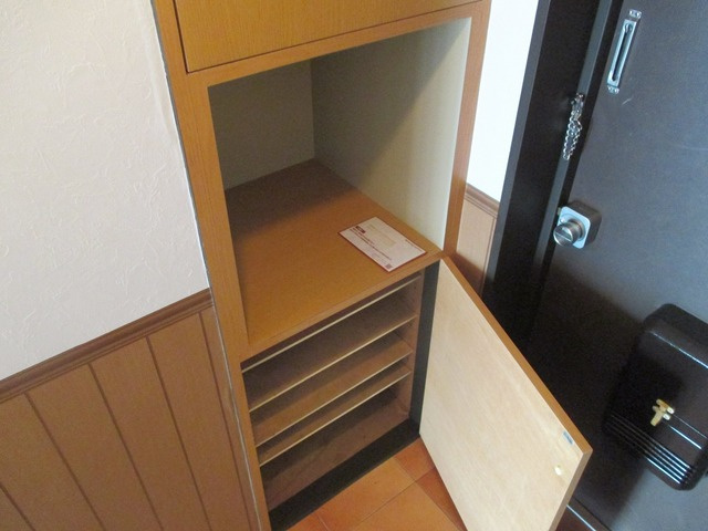 シューズボックスです