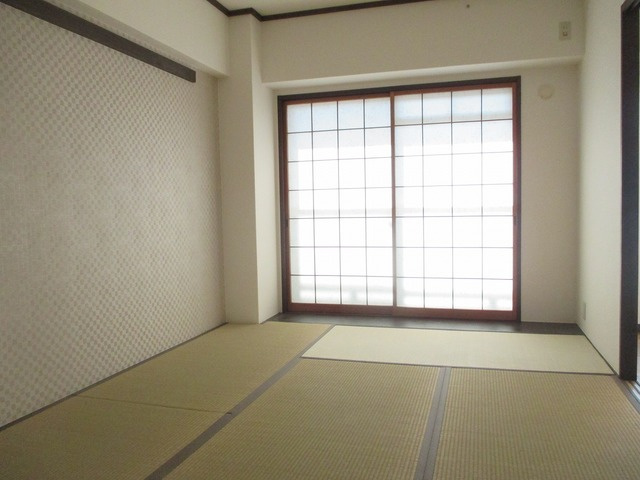 落ち着く畳のお部屋です