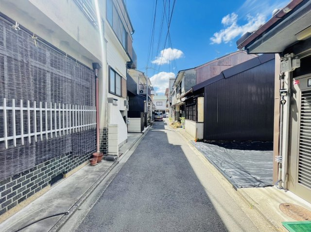 壬生檜町　プラン打ちの前面道路含む現地写真