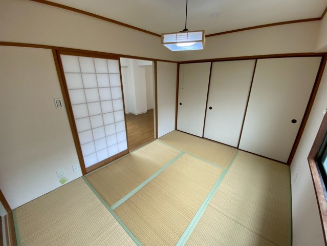 ライオンズマンション御影第5の和室