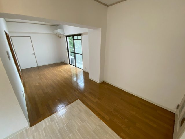 ライオンズマンション御影第5の居間・リビング