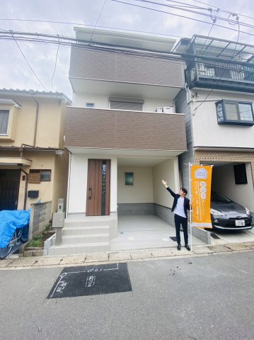 太秦木ノ下町の外観