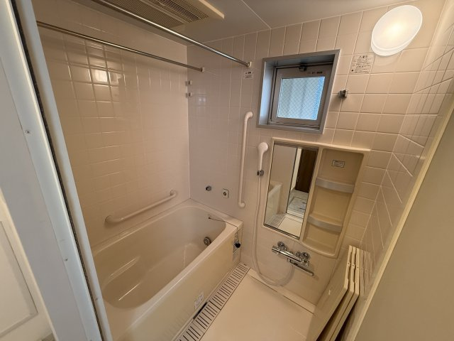 シティコート曽根東町三番館の浴室