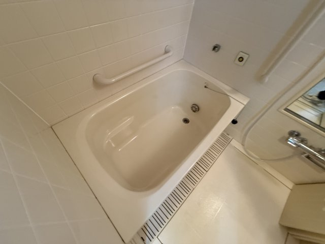 シティコート曽根東町三番館の浴室