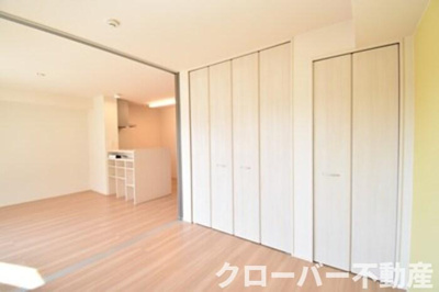 【洋室】 | シャンゼリーゼ | 洋室４．５帖～ＬＤＫ１１帖