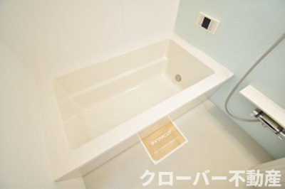 【浴室】 | シャンゼリーゼ | 浴室