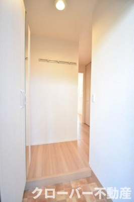 【玄関】 | シャンゼリーゼ | 玄関