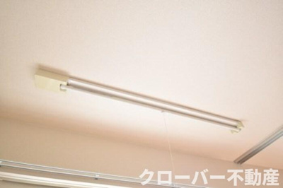 【設備】 | シャンゼリーゼ | 室内物干し