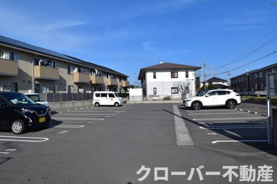 【駐車場】 | シャンゼリーゼ | 駐車場