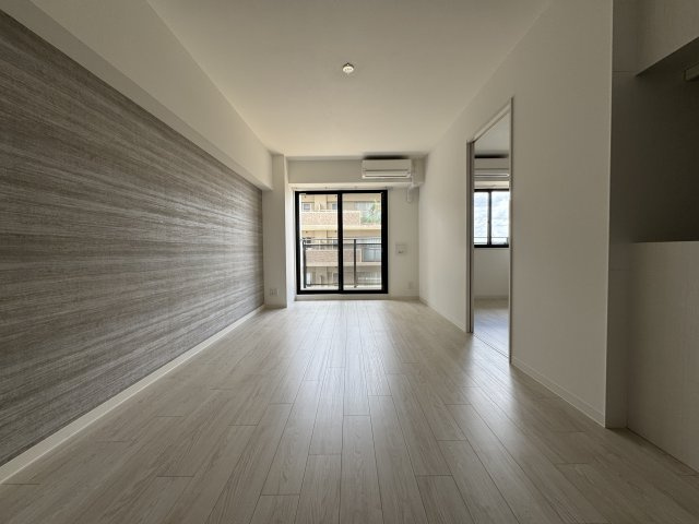 グリュックメゾンF豊中ⅩⅤの居間・リビング